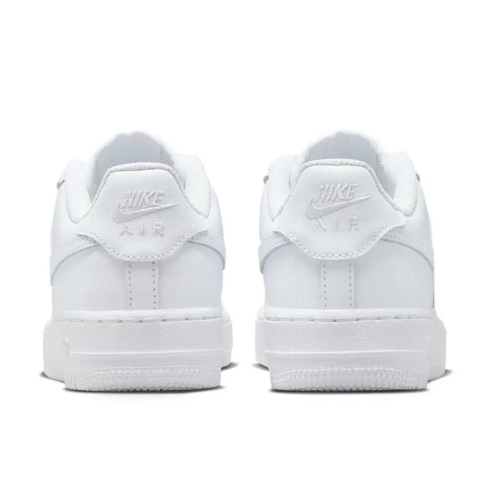 Nike Big Kids Air Force 1 LE Sneakers in White Size‎ 3.5Y FV5951-111